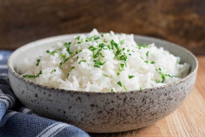 Prepare White Rice for Your Dog